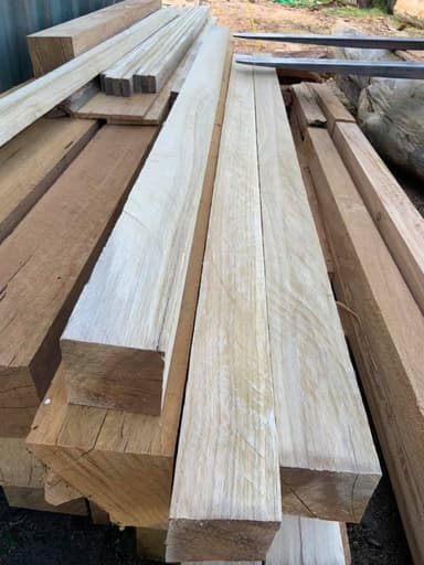 Hardwood Timber Posts - Ingleside