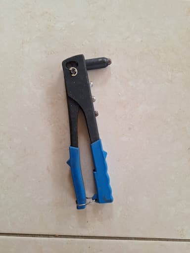 Pop Rivet Gun - Mothar Mountain
