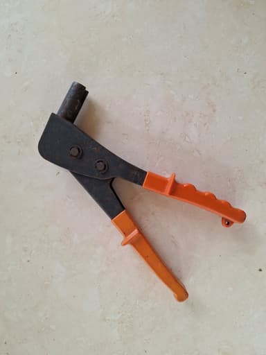 Wall Anchor Setting Tool - Mothar Mountain